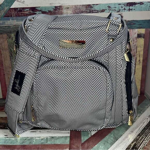 Ju-Ju-BE Be Supplied Pump Baby Diaper Bag EUC Tote/Messenger Black/White Gold - Picture 1 of 12
